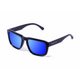 Frame: shiny blackLens: blue revo
